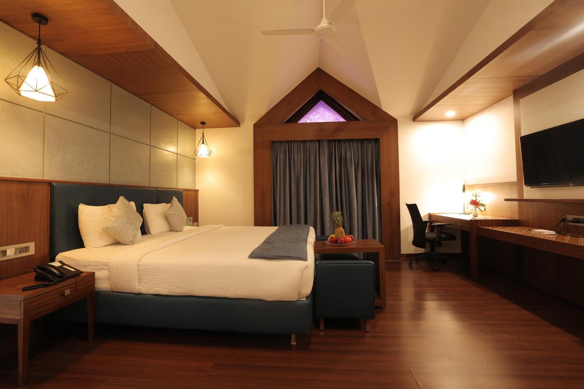 Poppys Vista Hotel Thirumurugan Poondi Extérieur photo