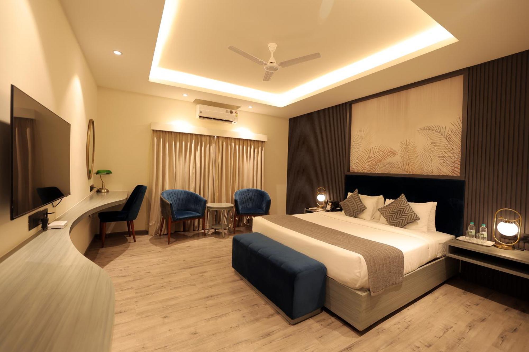Poppys Vista Hotel Thirumurugan Poondi Extérieur photo
