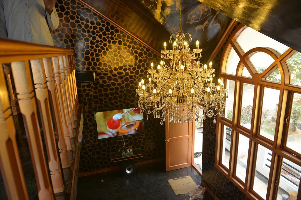 Poppys Vista Hotel Thirumurugan Poondi Extérieur photo